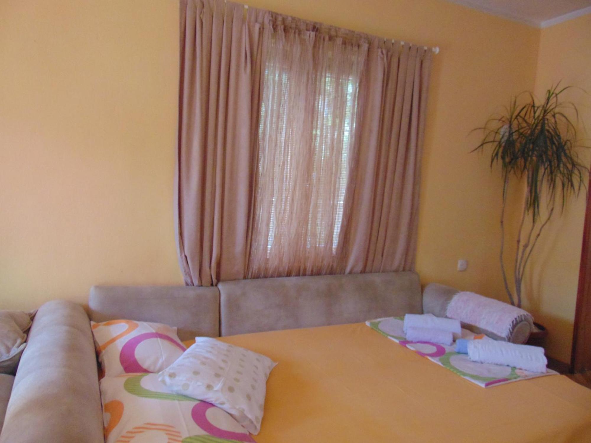 Guest House Ivan บุดวา ภายนอก รูปภาพ