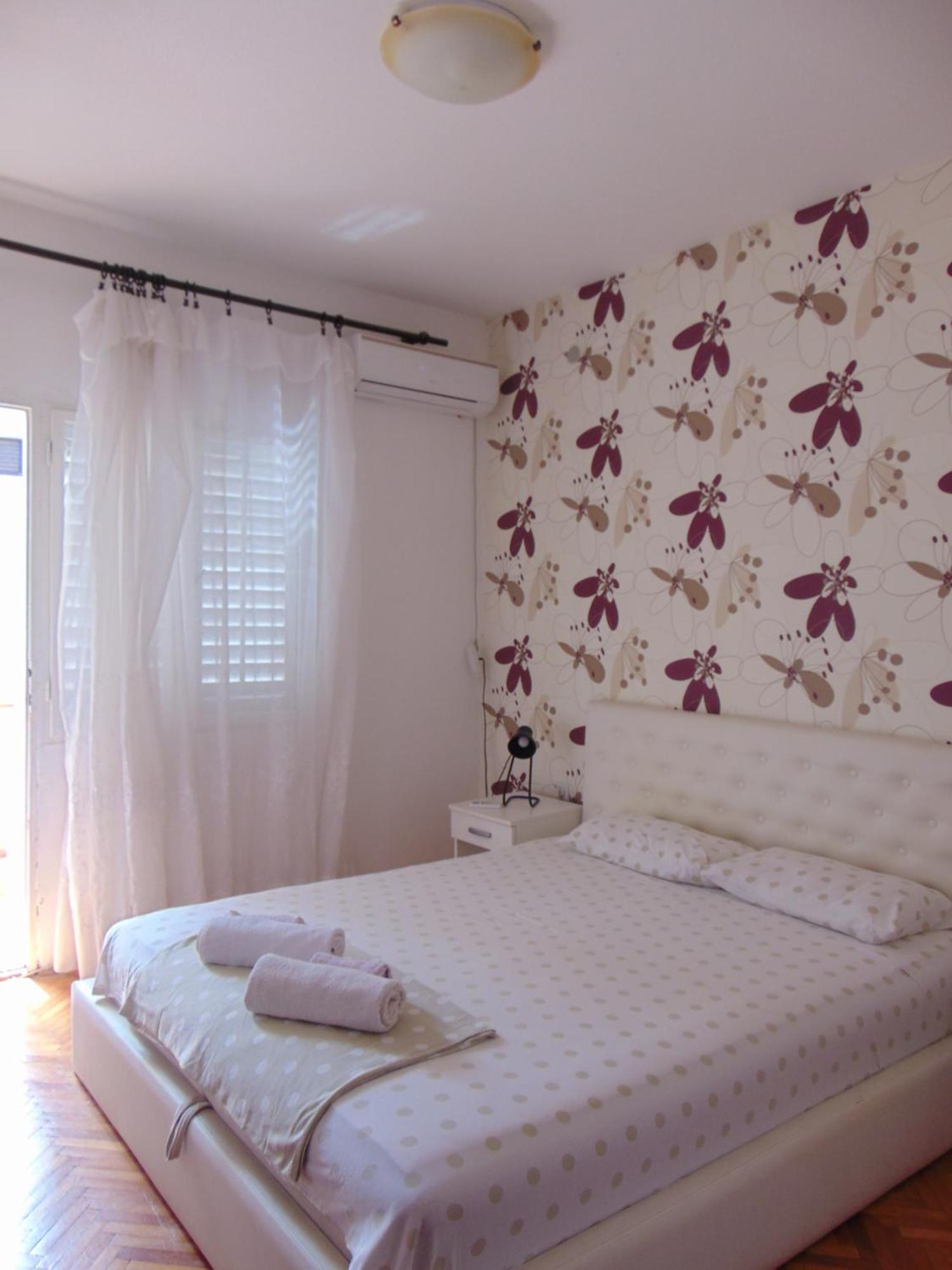 Guest House Ivan บุดวา ภายนอก รูปภาพ